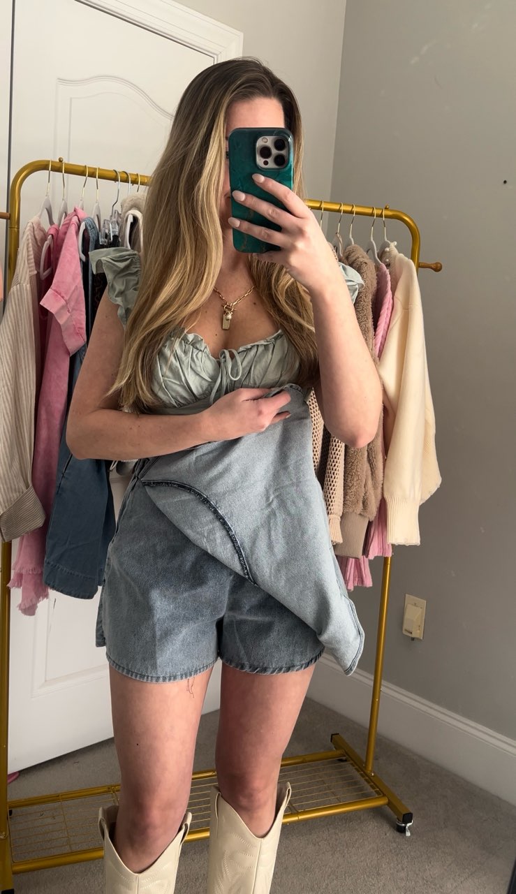 Sarah Skort